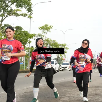 Runner Photo 5984073