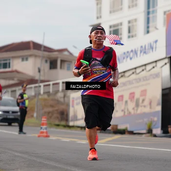 Runner Photo 5984080