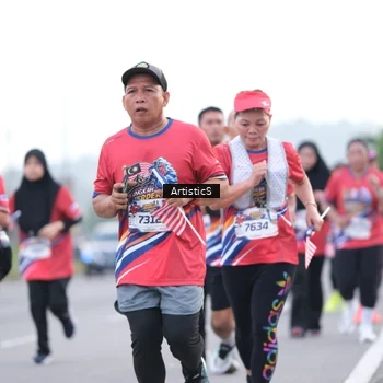 Runner Photo 5984101