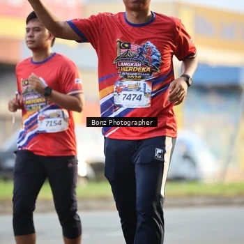 Runner Photo 5984130