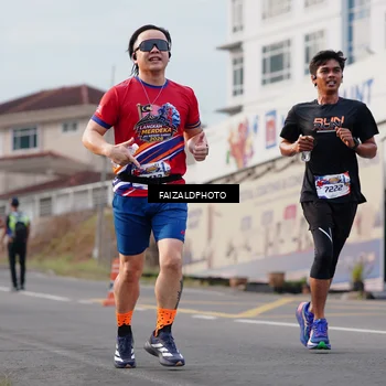 Runner Photo 5984223