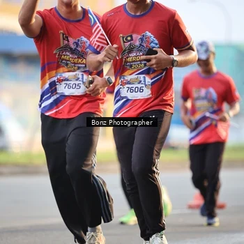 Runner Photo 5984245