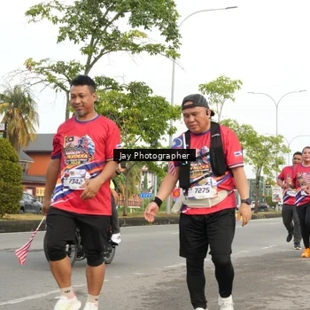 Runner Photo 5984305
