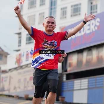 Runner Photo 5984307