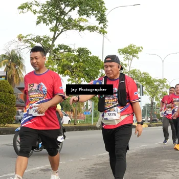 Runner Photo 5984316