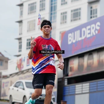 Runner Photo 5984400