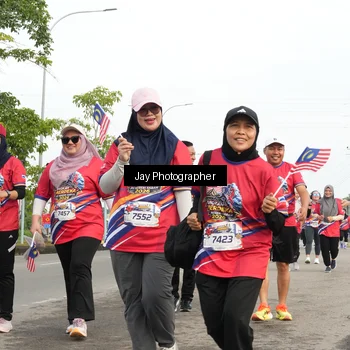 Runner Photo 5984438