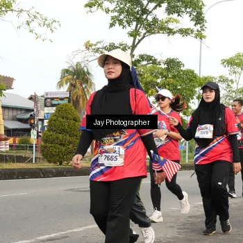 Runner Photo 5984439