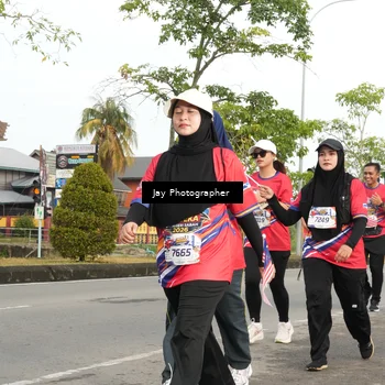 Runner Photo 5984468