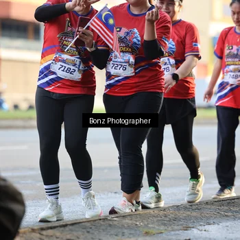 Runner Photo 5984545