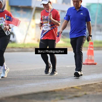 Runner Photo 5984582
