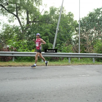 Runner Photo 5984684