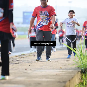 Runner Photo 5984737