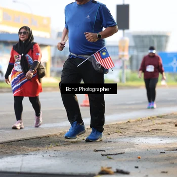Runner Photo 5984759