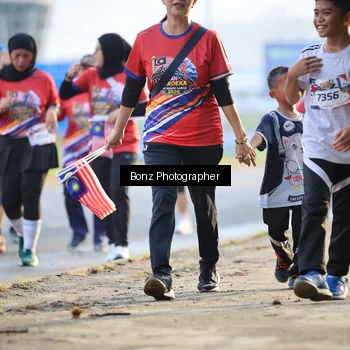 Runner Photo 5984772