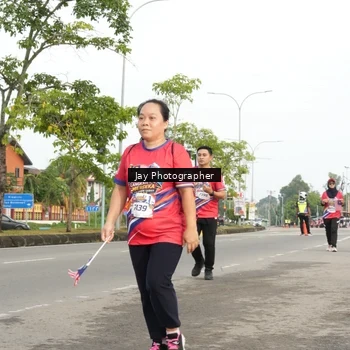 Runner Photo 5984779