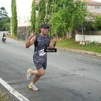 Runner Photo 5984843