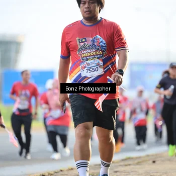 Runner Photo 5984890