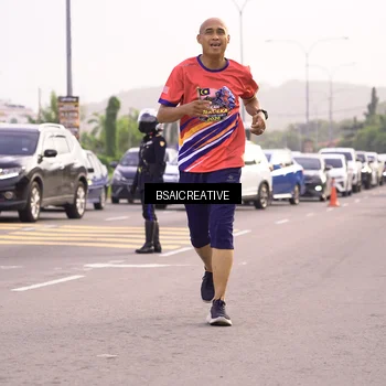 Runner Photo 5985045