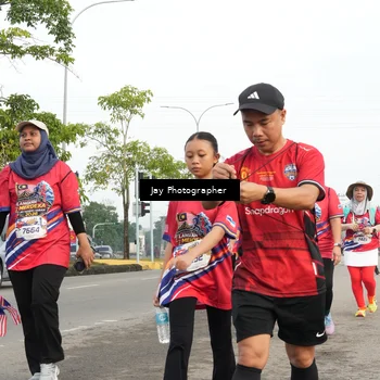 Runner Photo 5985058