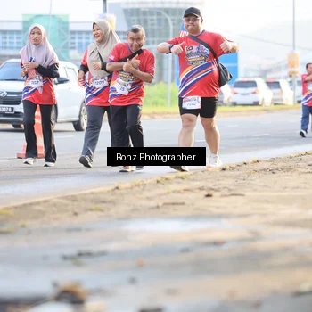 Runner Photo 5985101