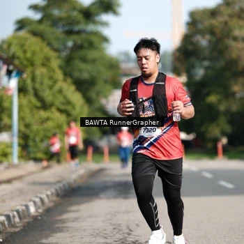 Runner Photo 5985130