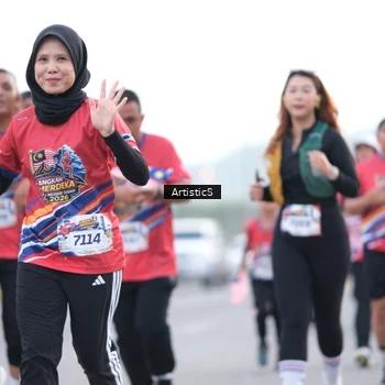 Runner Photo 5985156
