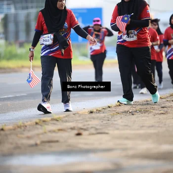 Runner Photo 5985230