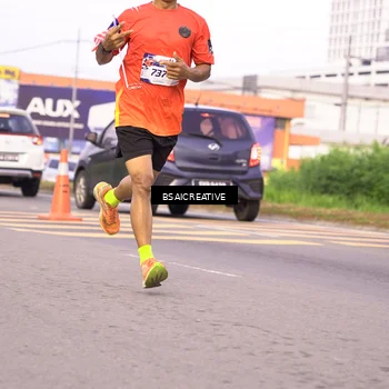Runner Photo 5985256