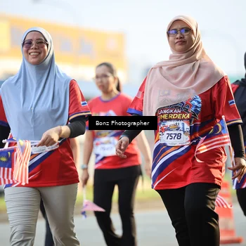 Runner Photo 5985273