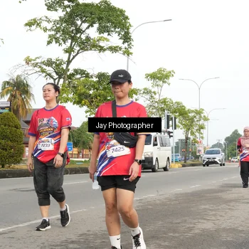 Runner Photo 5985459
