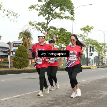 Runner Photo 5985501