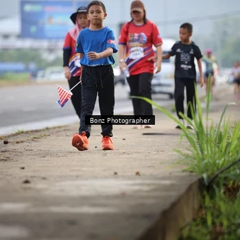 Runner Photo 5985642