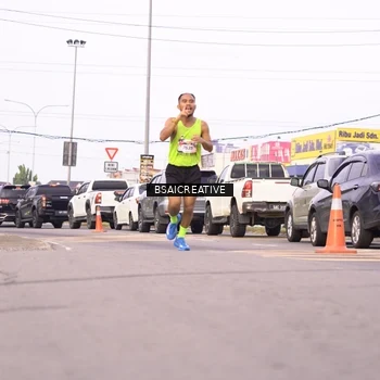 Runner Photo 5985646