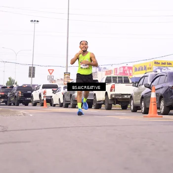 Runner Photo 5985652