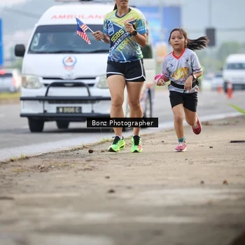 Runner Photo 5985682