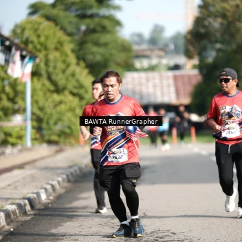 Runner Photo 5985861