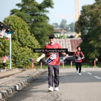 Runner Photo 5985972