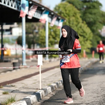 Runner Photo 5986043