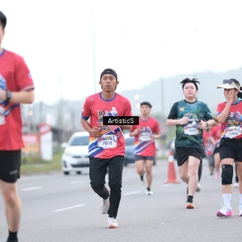 Runner Photo 5986047