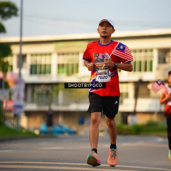 Runner Photo 5986156