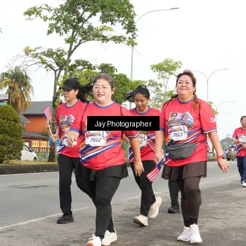 Runner Photo 5986214