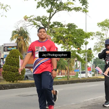 Runner Photo 5986253