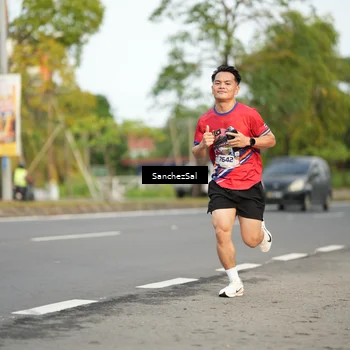 Runner Photo 5986341