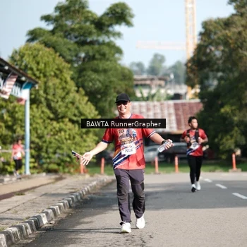 Runner Photo 5986359