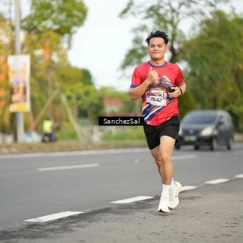 Runner Photo 5986445