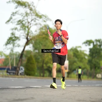 Runner Photo 5986475