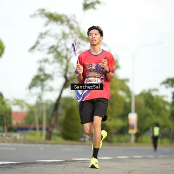 Runner Photo 5986476