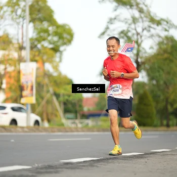 Runner Photo 5986573
