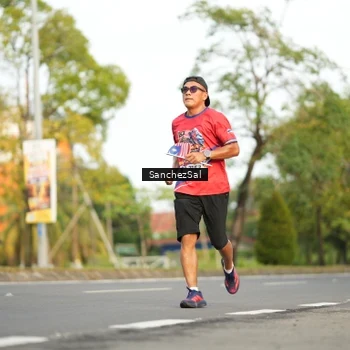 Runner Photo 5986744